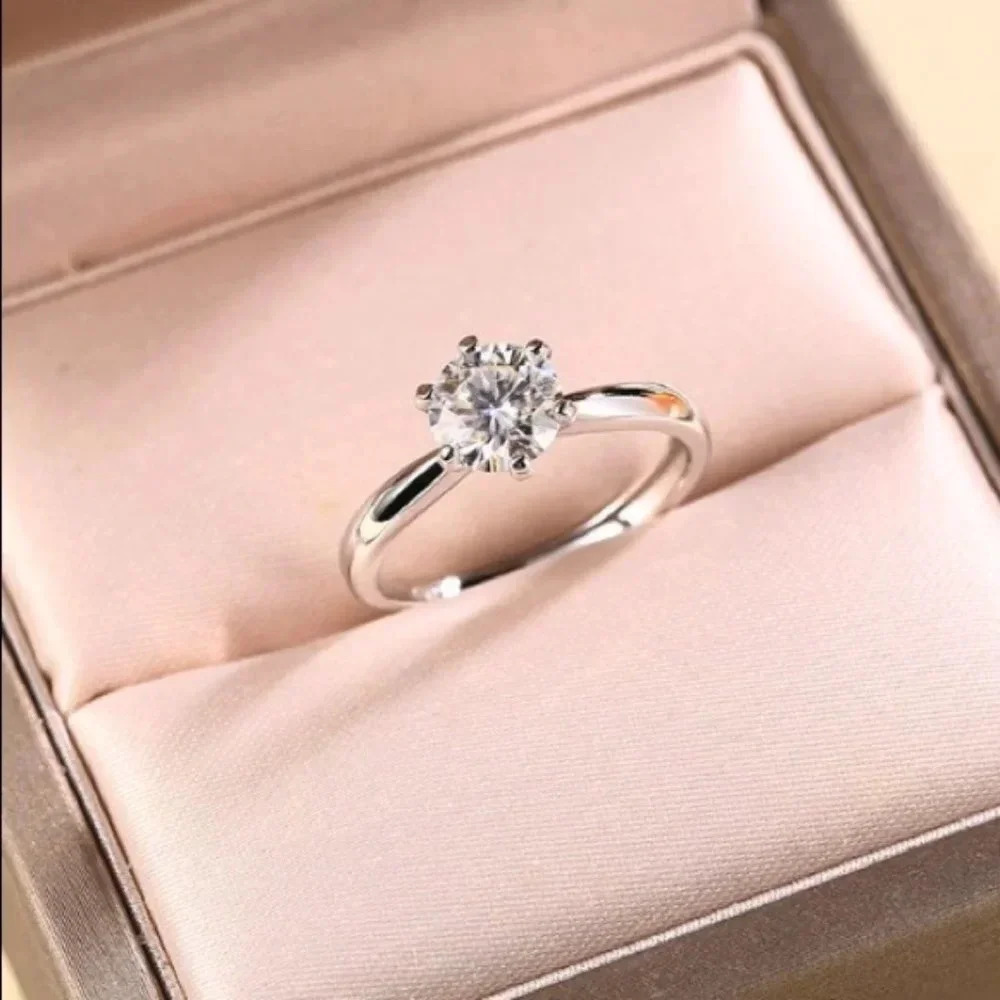 925 Sterling Silver Solitaire Diamond Ring
